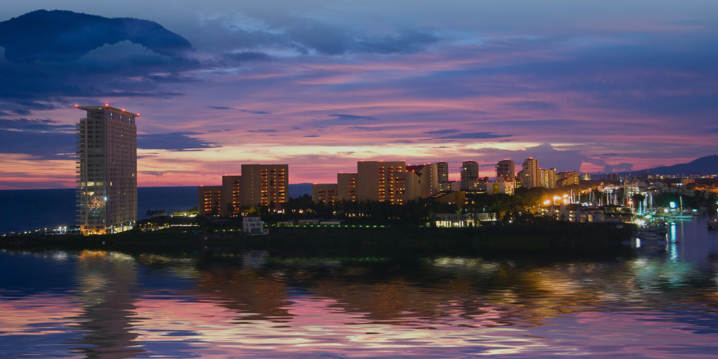 Venta de Departamentos y Condos en Puerto Vallarta